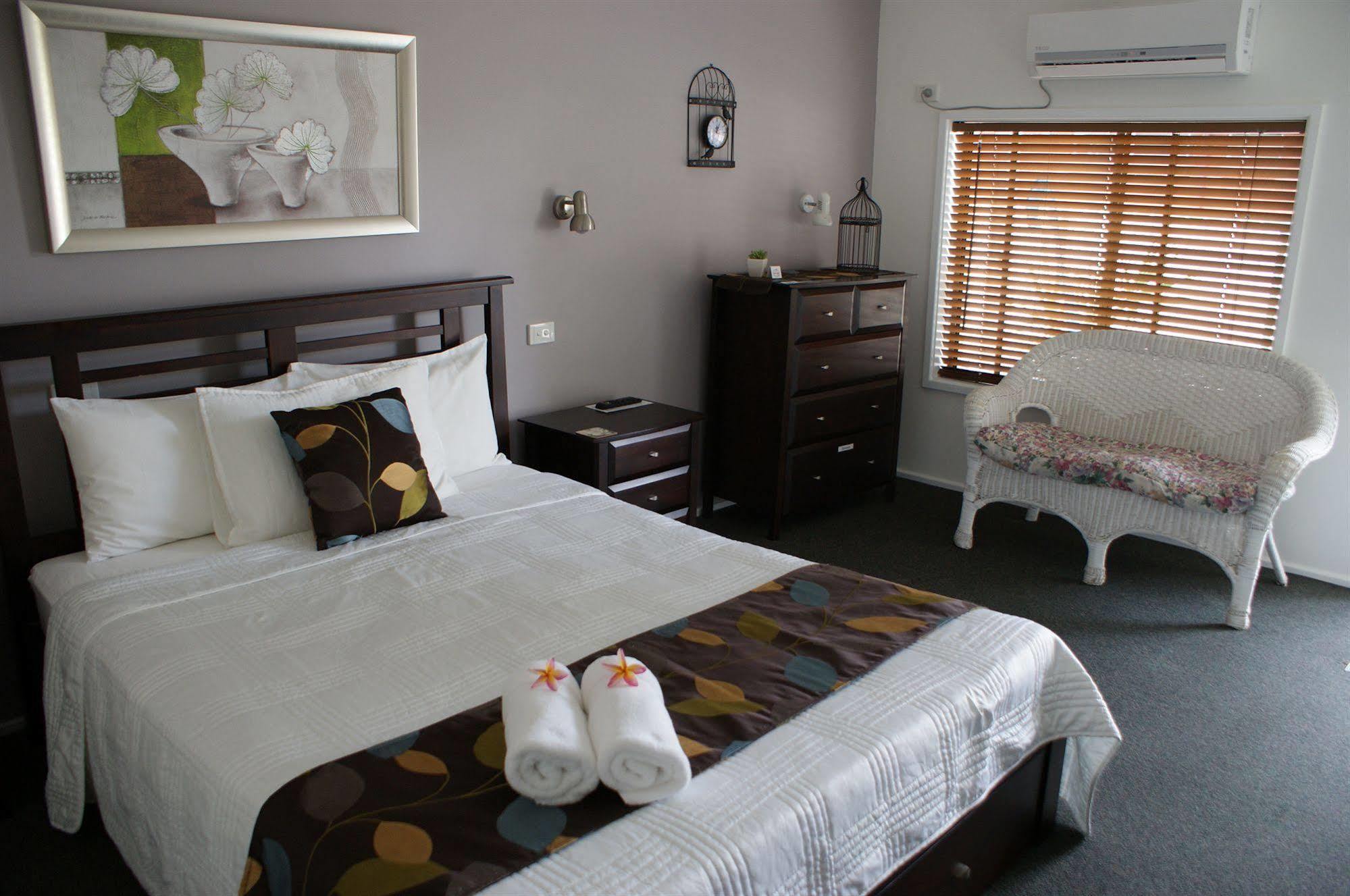 Karuah Riverside Motel Kültér fotó
